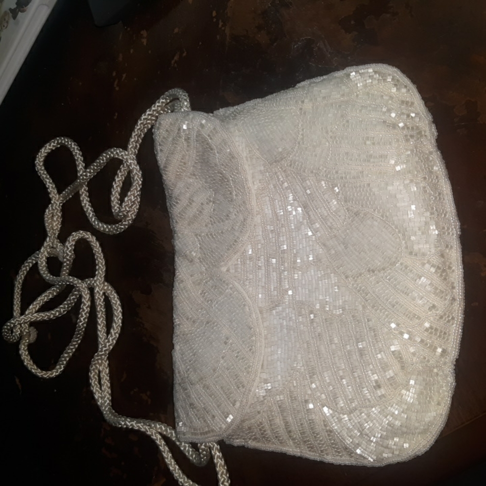 Vintage Imperial Fashion Beaded evening bag ( SKU A-100)
